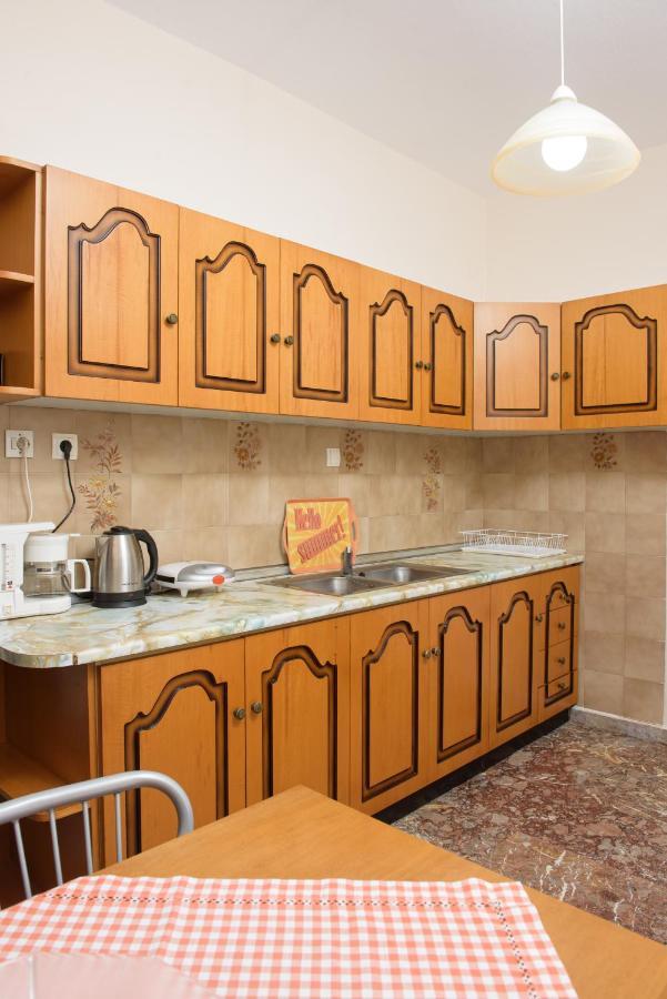 לריסוס Dili Apartments מראה חיצוני תמונה