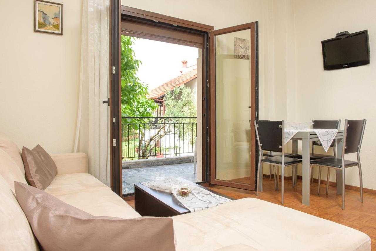 לריסוס Dili Apartments מראה חיצוני תמונה