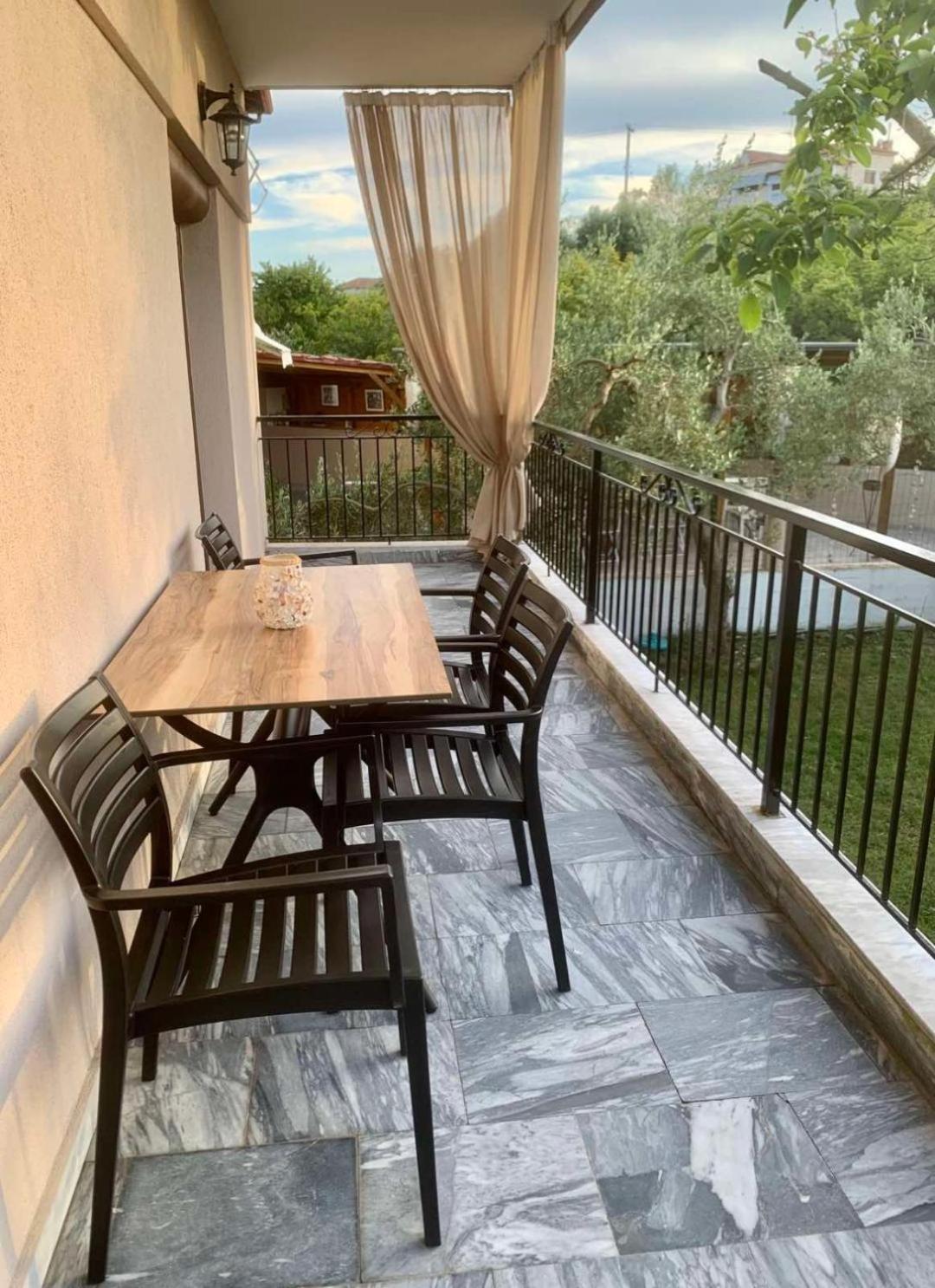 לריסוס Dili Apartments מראה חיצוני תמונה